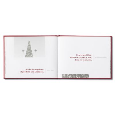 A Very Merry Christmas Book+