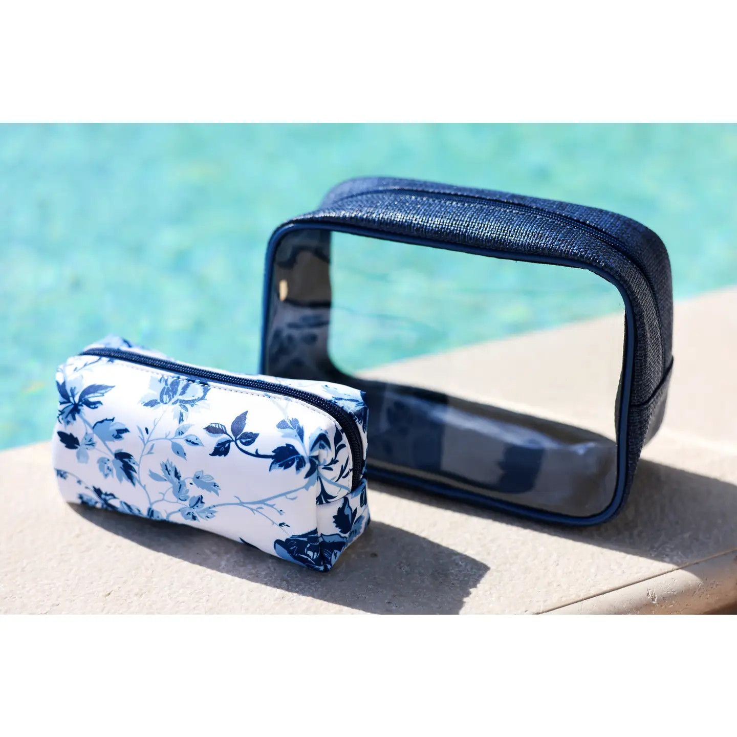 Pretty set of 2 cosmetic case+