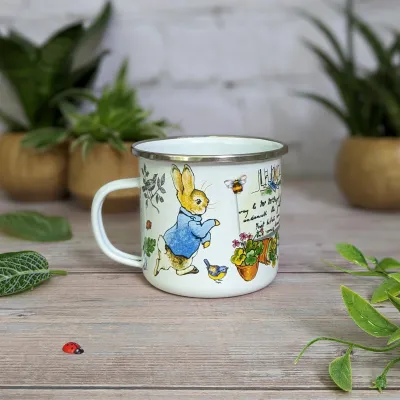 Beatrix Potter&#39;s Peter Rabbit Enamel Mug+