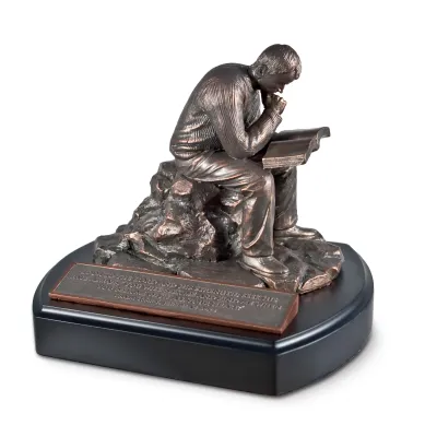 Sculpture Moments of Faith Put God First+