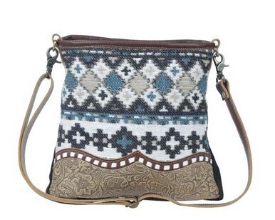 Kingly Shoulder Bag - Myra