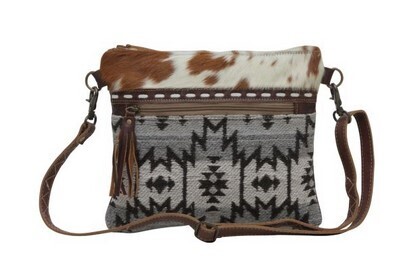 Re-Nao Small &amp; Crossbody Bag