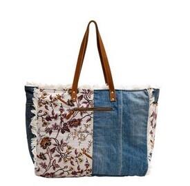 Venture Weekender Bag
