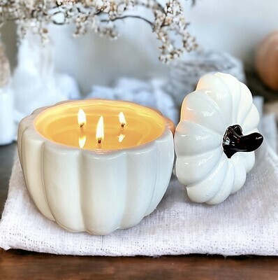 White Ceramic Pumpkin Candle - Cinnamon and Clove