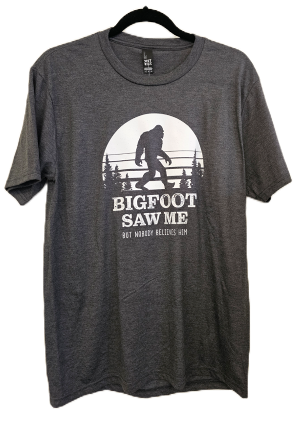 Bigfoot Saw Me - Weekender Tee