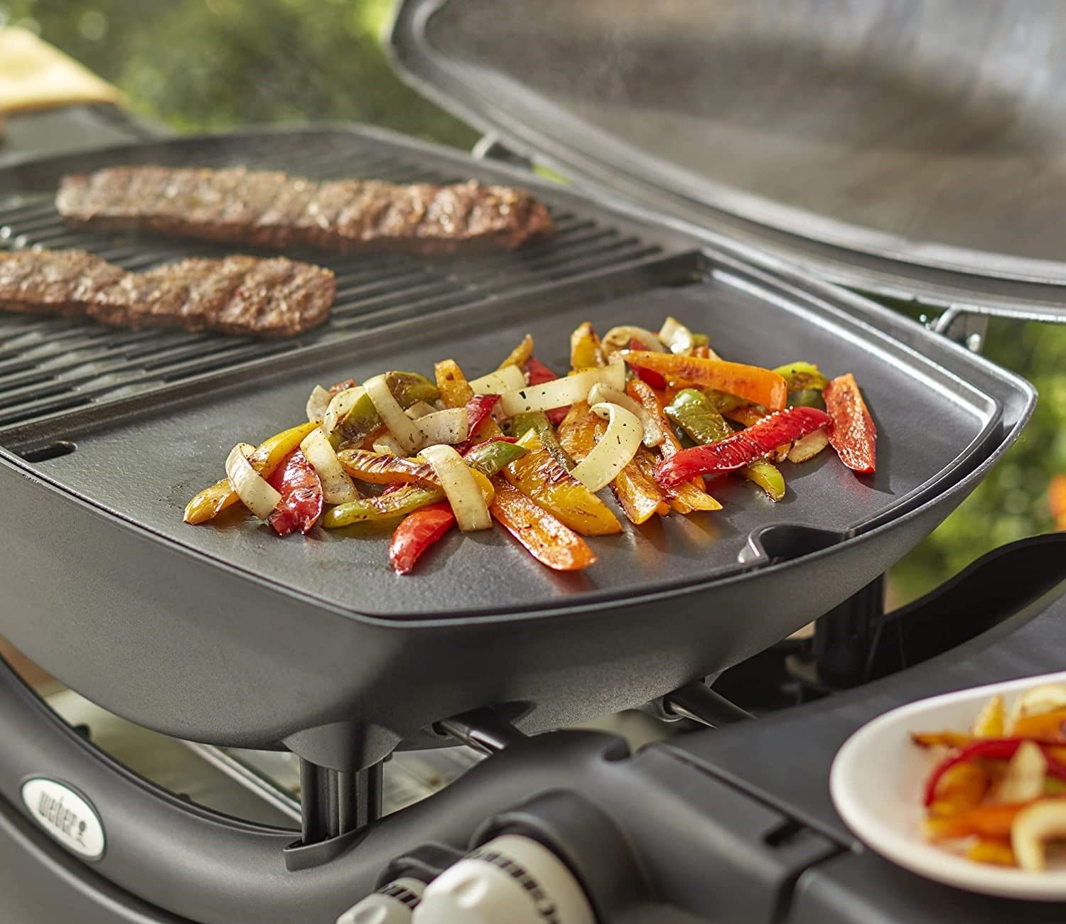 COMBO Baby Q Half Grill and Half Plate