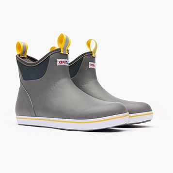 XtraTuf Men&#39;s 6&quot; Ankle Deck Boot - Gray