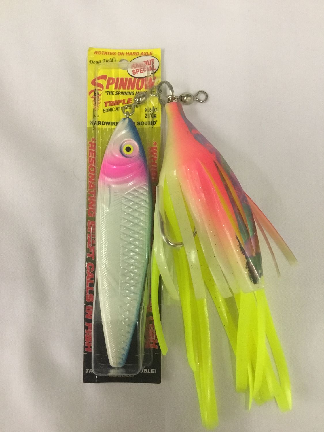 Buzz Bomb Halibut Spinnow 9.5oz, Color: Coronation