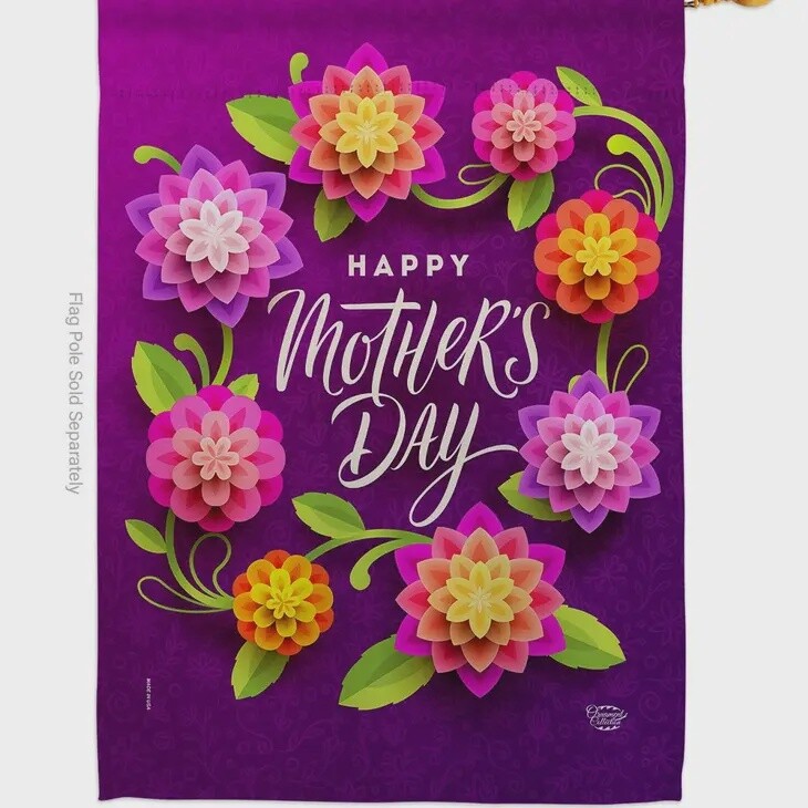 Mothers Day Wreath Garden Flag