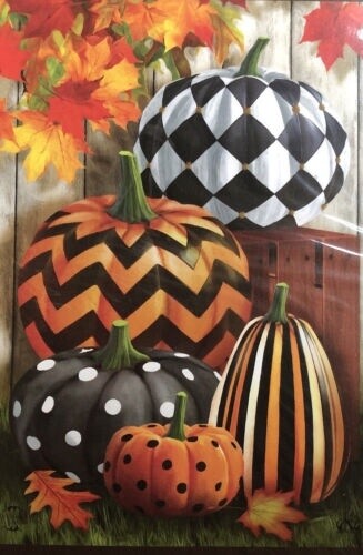 Patterned Pumpkin Garden Flag