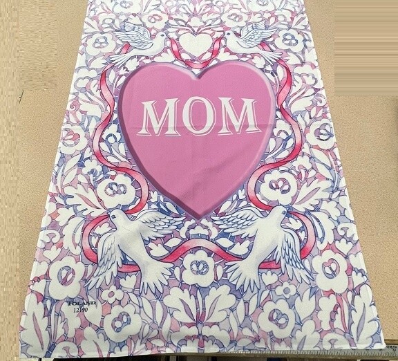 Mom Doves House Flag