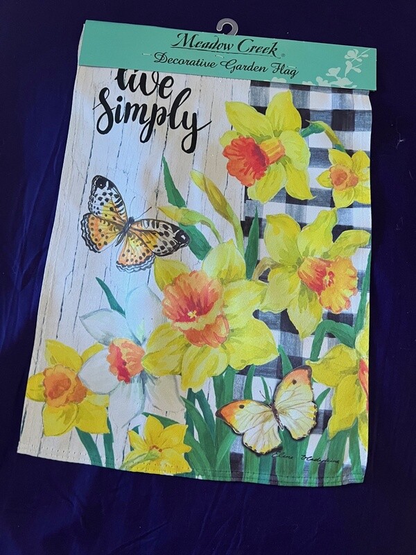 Live Simply Garden Flag