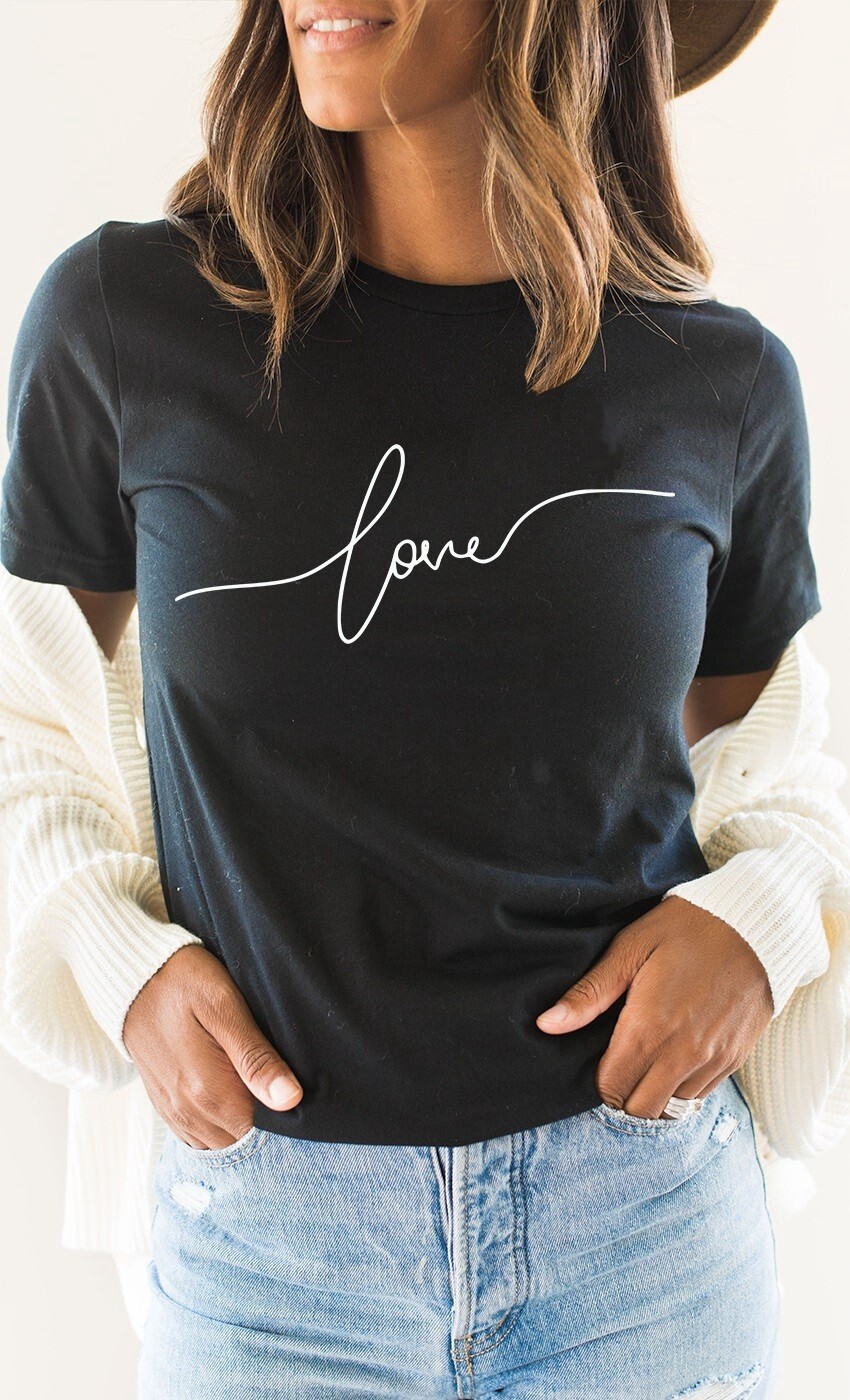 Love Graphic Tee, Size: Small