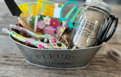 Flower Bucket