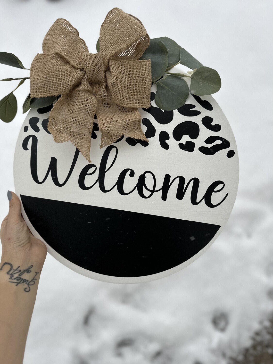 welcome - cheetah print - door hanger