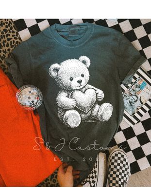 Halftone Heart Bear