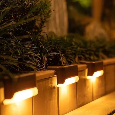 Solar Stair Lights : Auto Light Up In The Dark ( Pack of 4 )