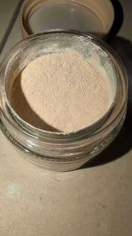 65% Mitragynine Salt Kratom Extract POWDER v1