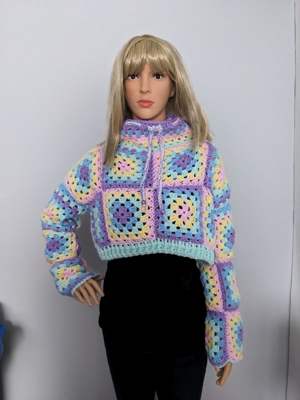 Pastel Granny Square Crop Sweater (L)