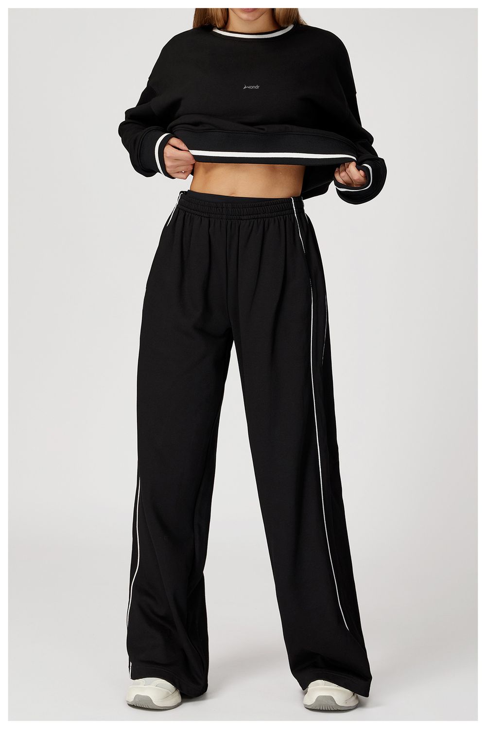 Wondr Line Fleece Tracksuit