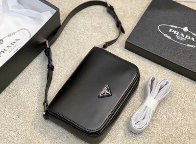 Brushed leather Femme bag
