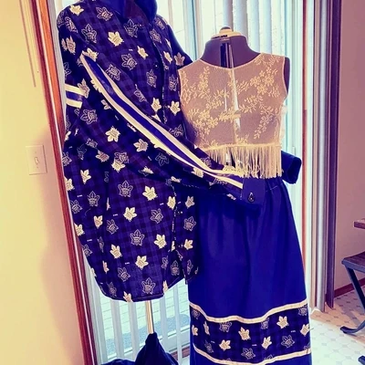 Matching Neechimoos Set NHL Hockey Toronto Maple Leafs Ribbon Shirt, &amp; Toronto Maple Leafs Ribbon Skirt.