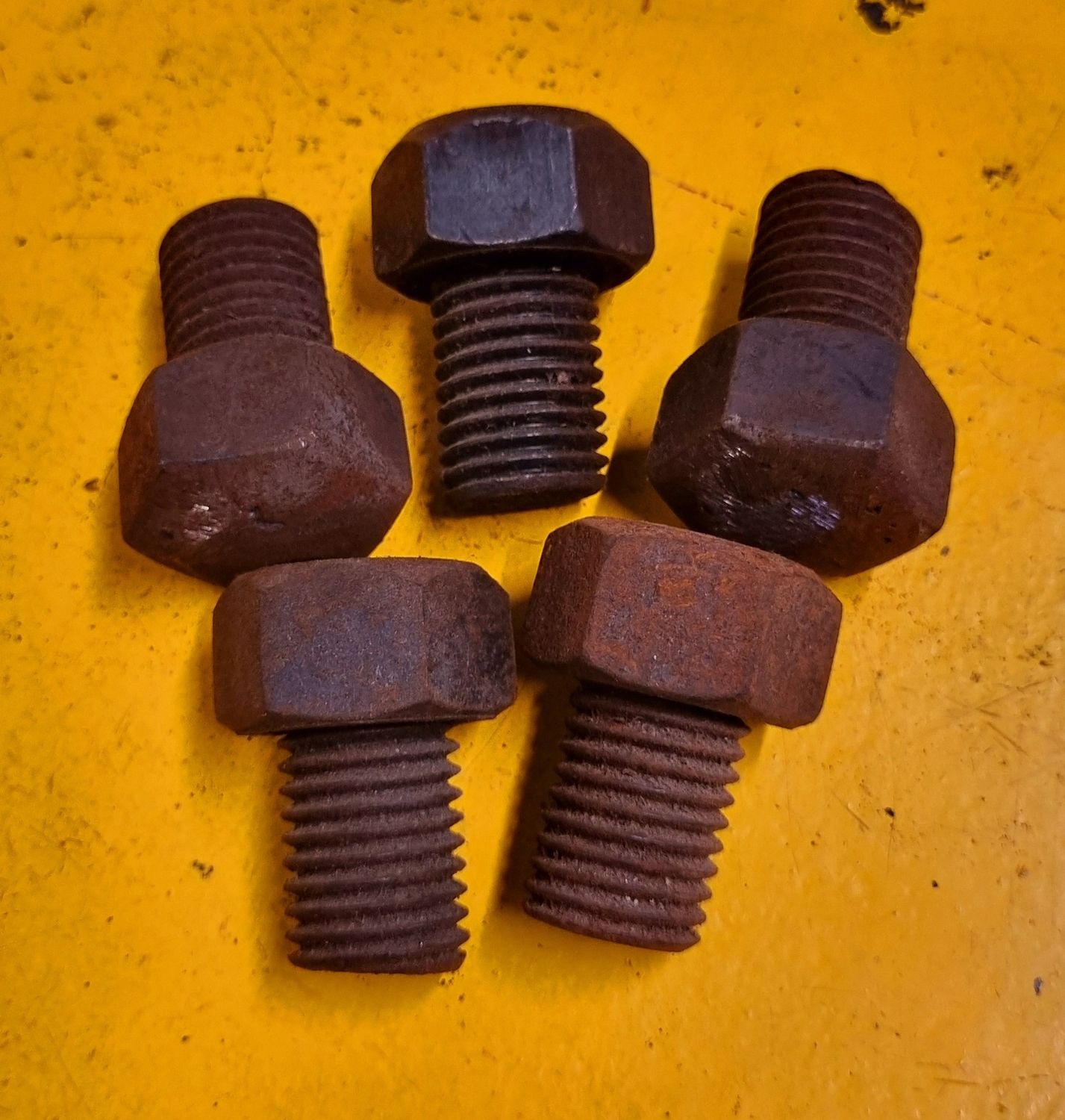 BOLT 7/8X1 UNC GR8 BLK