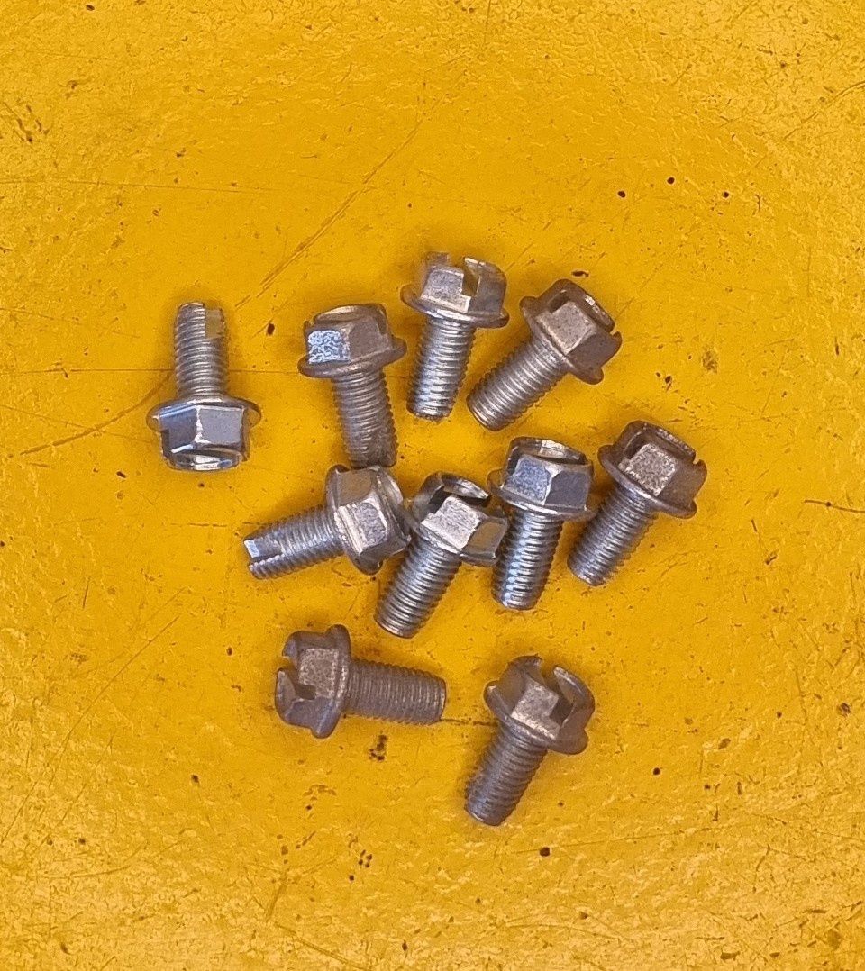 BOLT 1/4X1/2 UNF GR5 ZINC