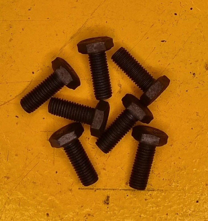 BOLT 1/4X5/8 UNF GR5 BLK