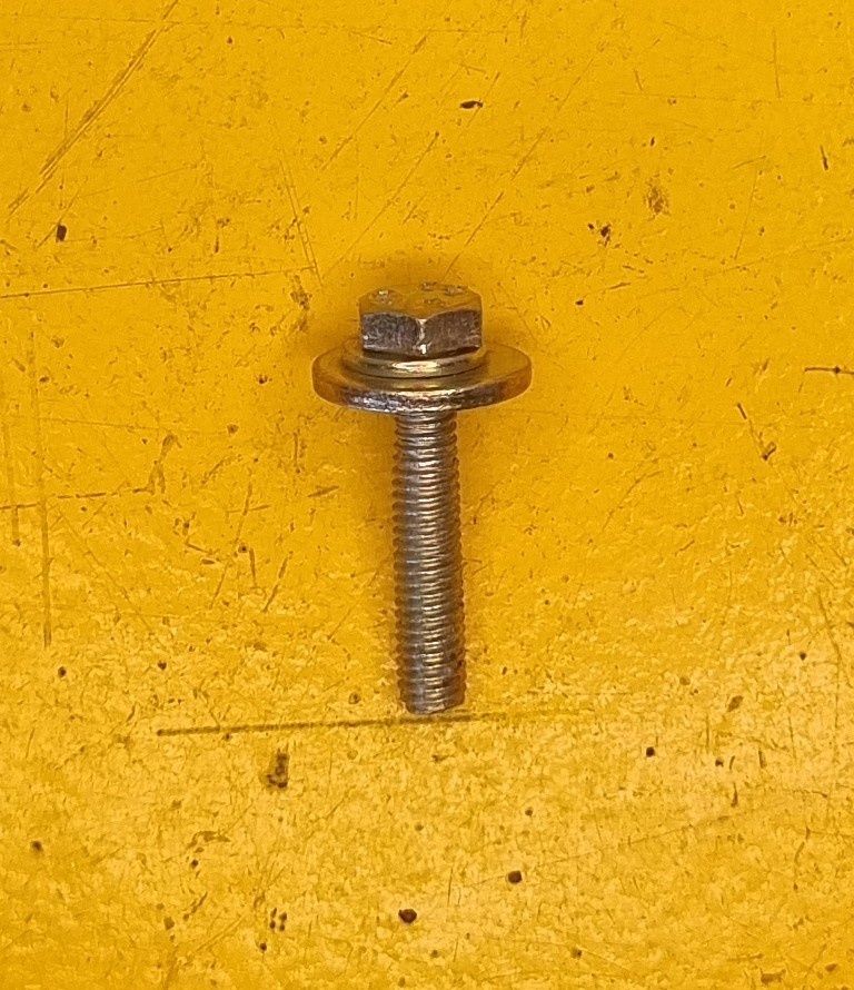 BOLT M6X30 PA 2 8.8 YZP