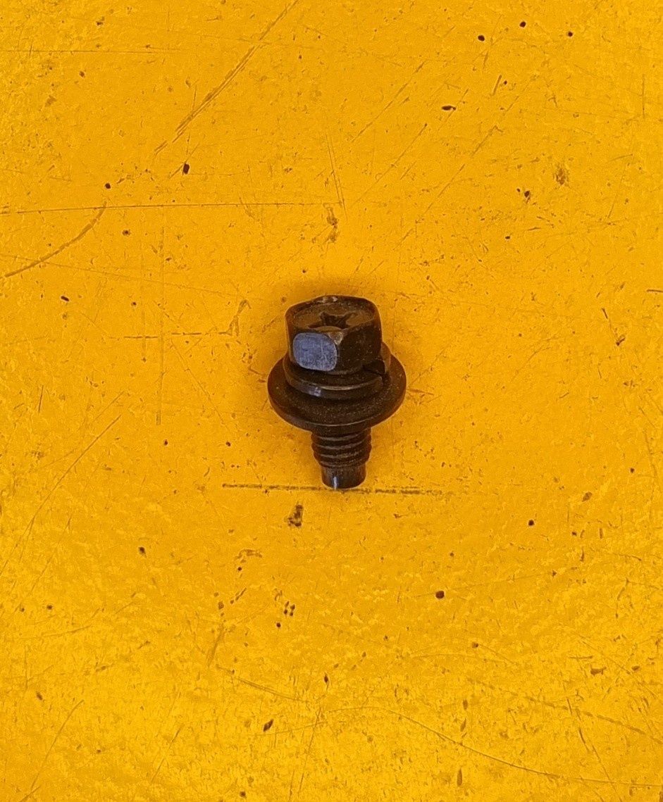 BOLT M8X12 PA LOC POZZI HEAD BLK