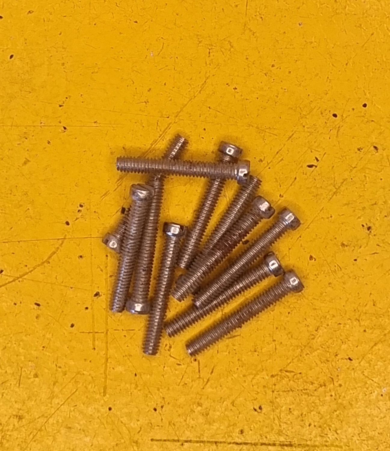 SCREW 1/8X7/8 40TPI  NO6 NF SLOTTED CHEESE NICKEL PLATE