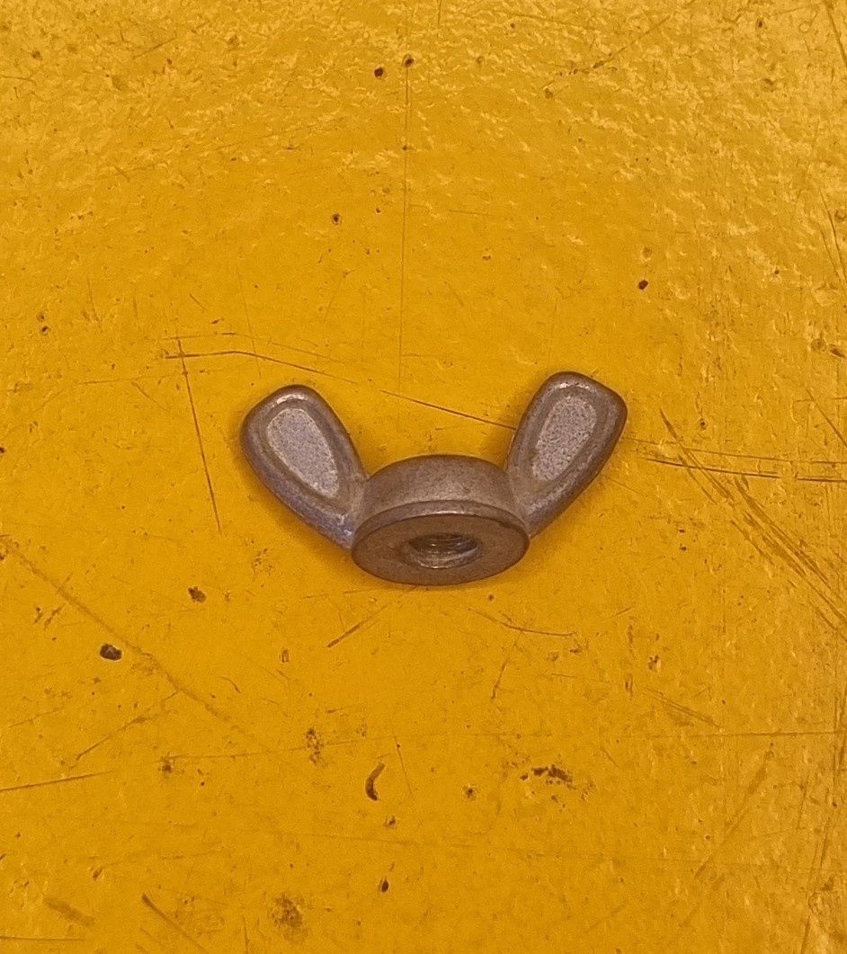 NUT 3/16 UNC WING ZINC