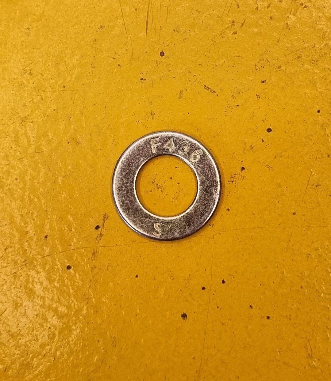 WASHER M10X21 HARDENED 1.6MM YZP