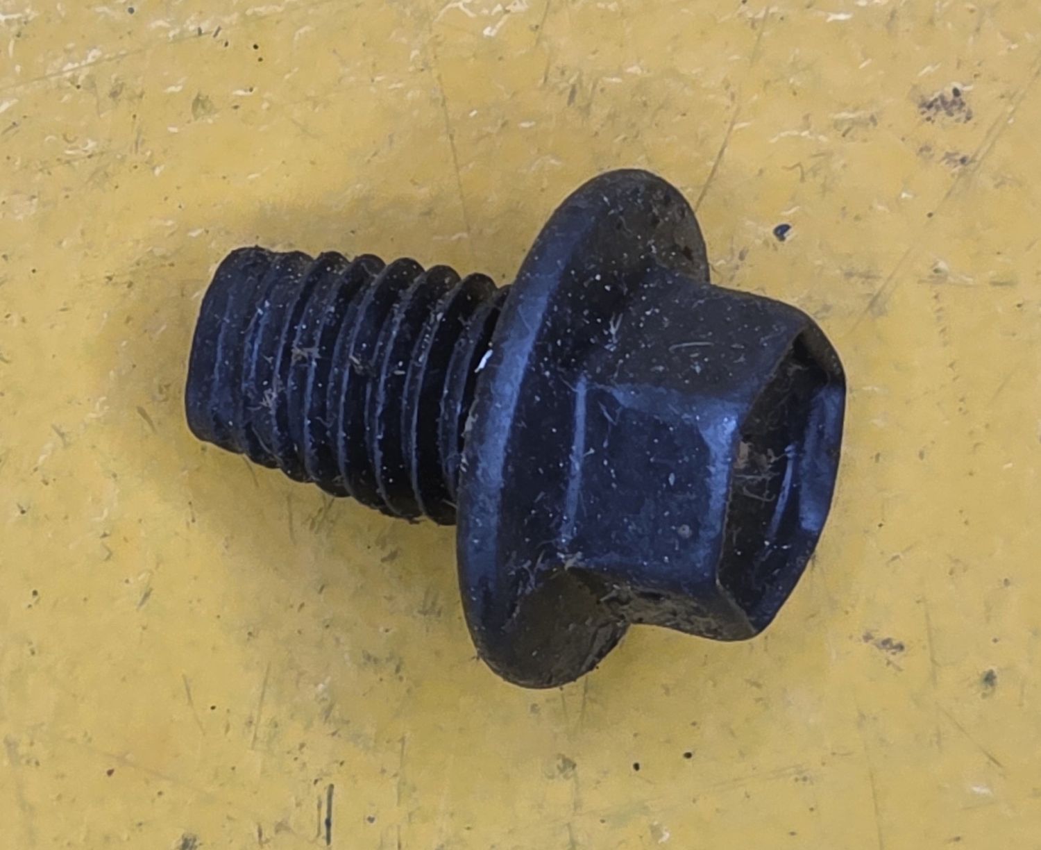 BOLT FLANGE HEAD NON-SERRATED M8X10 1.25 STD BLK