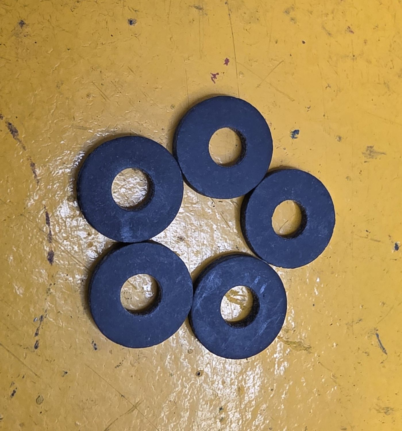 WASHER M5X12 RUBBER THICK