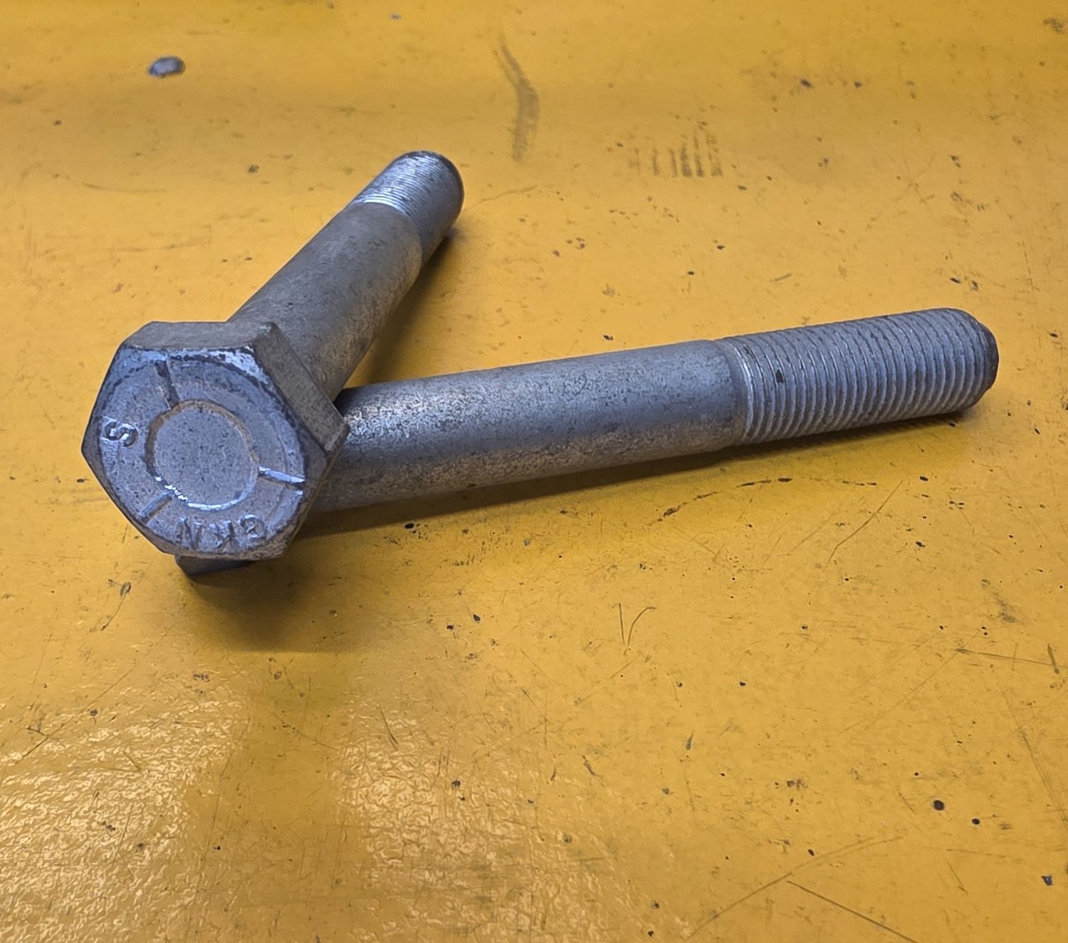 BOLT 1/2X3.1/2 UNF GR5 BRITISH MADE