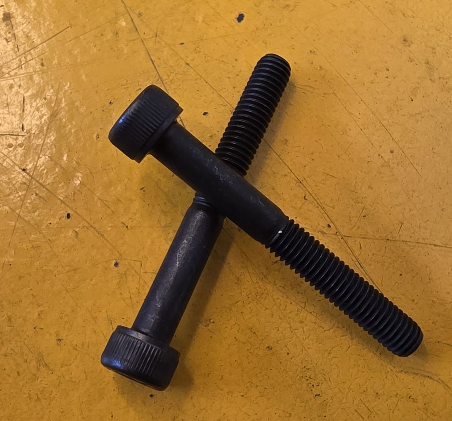 SOCKETHEAD CAPSCREW M5X40 BLK 12.9