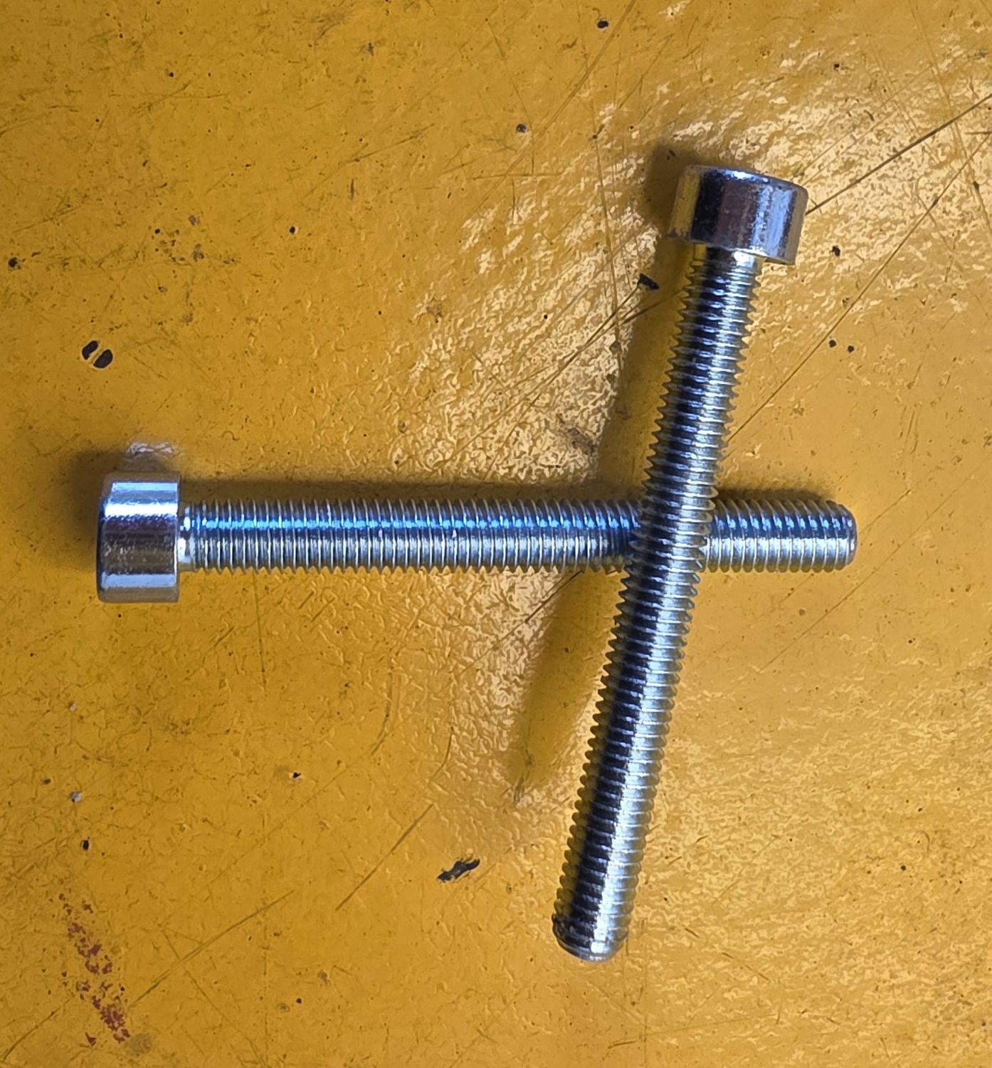 SOCKETHEAD CAPSCREW M5X45 ZINC 8.8