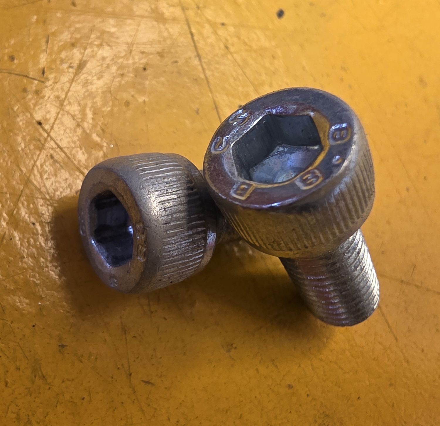 SOCKETHEAD CAPSCREW M8X20 ZINC 12.9