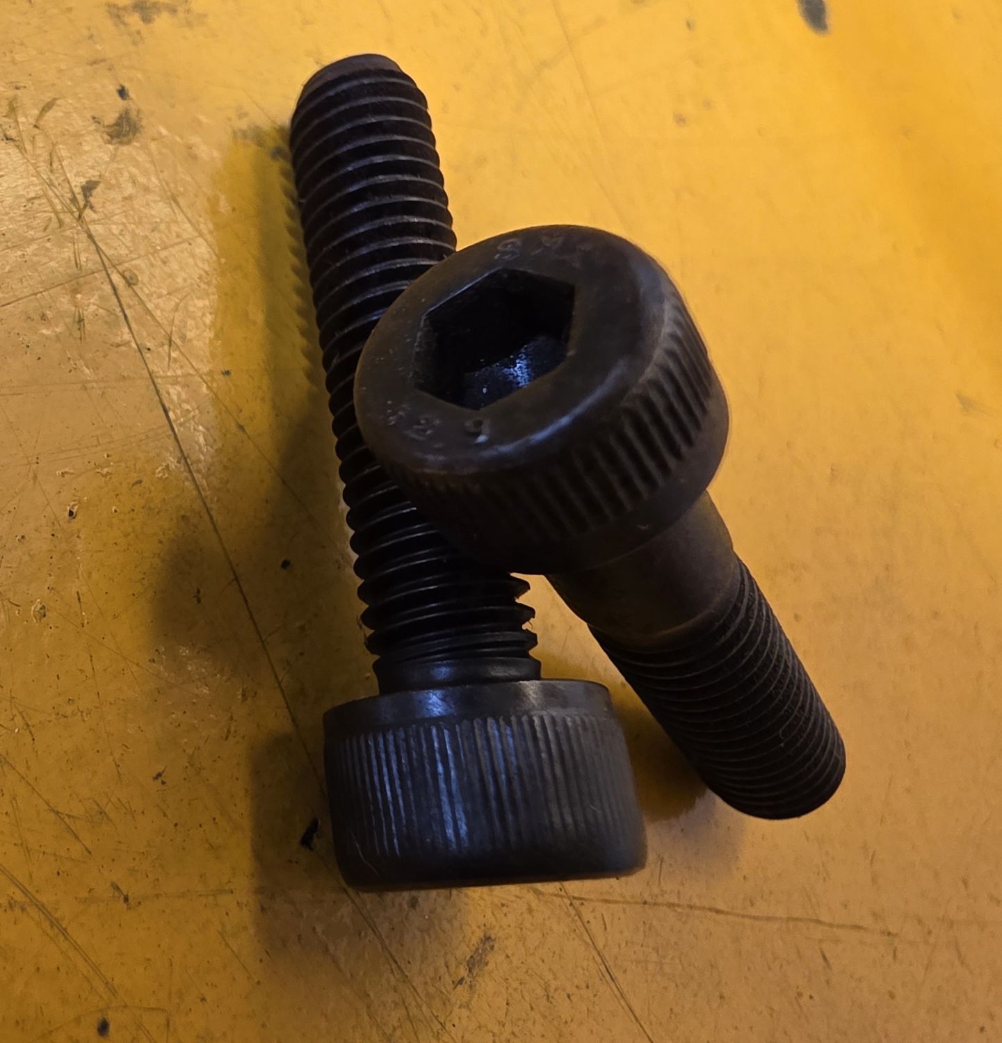 SOCKETHEAD CAPSCREW M8X35 BLK