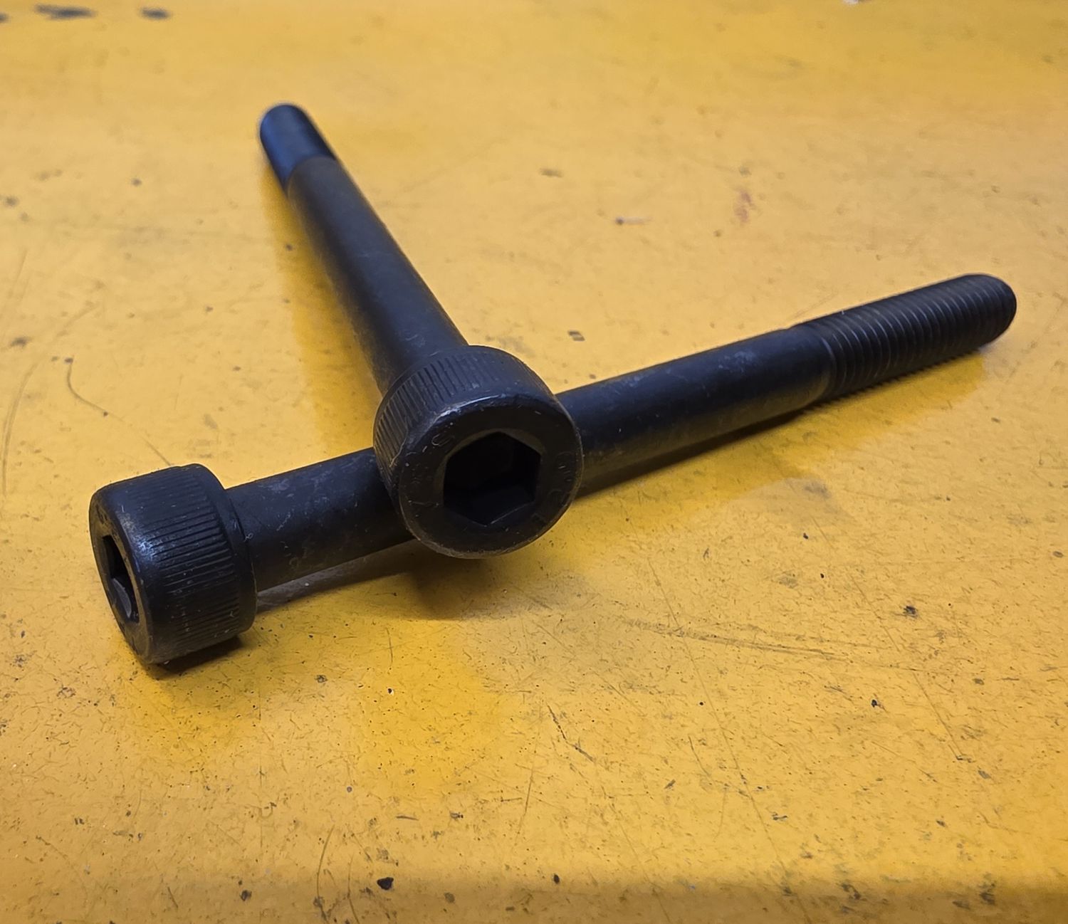 SOCKETHEAD CAPSCREW M8X90 BLK 12.9