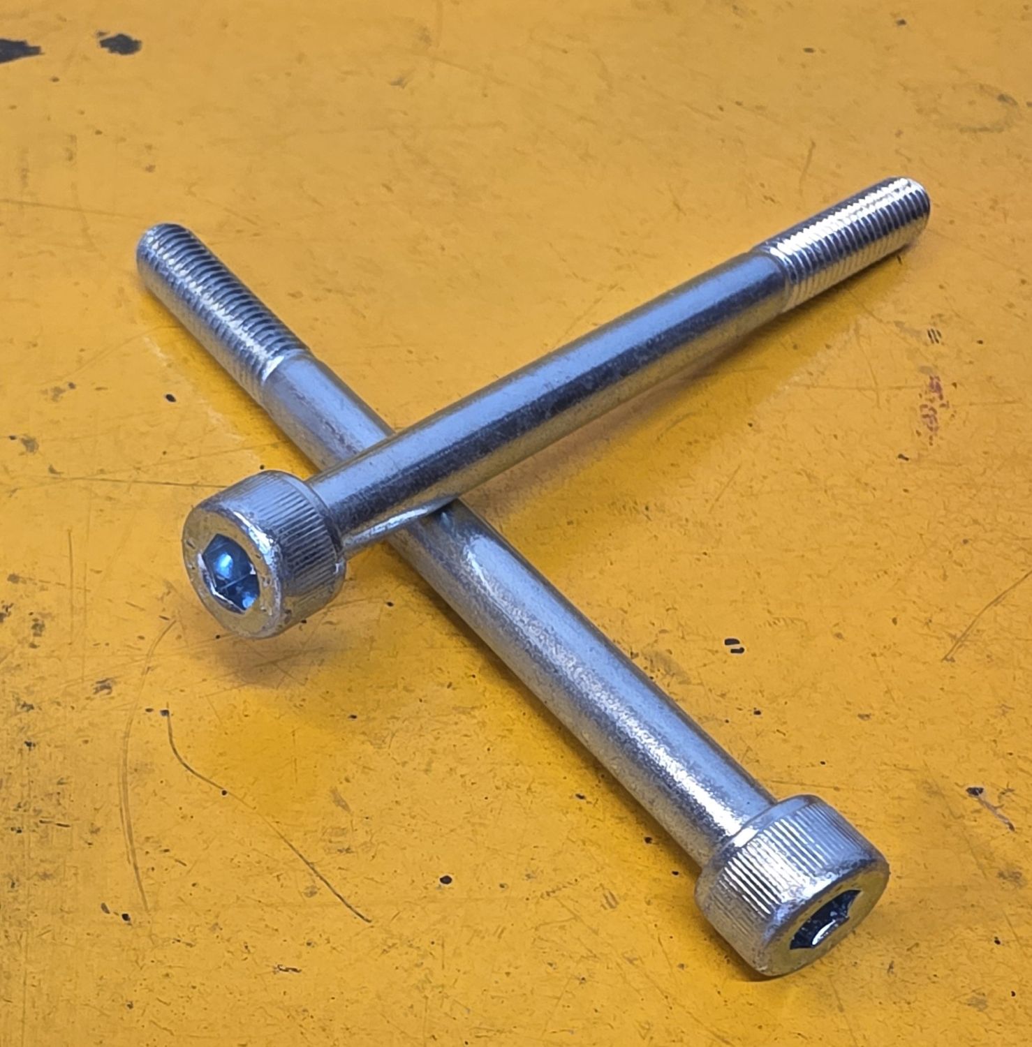 SOCKETHEAD CAPSCREW M8X100 ZINC 12.9