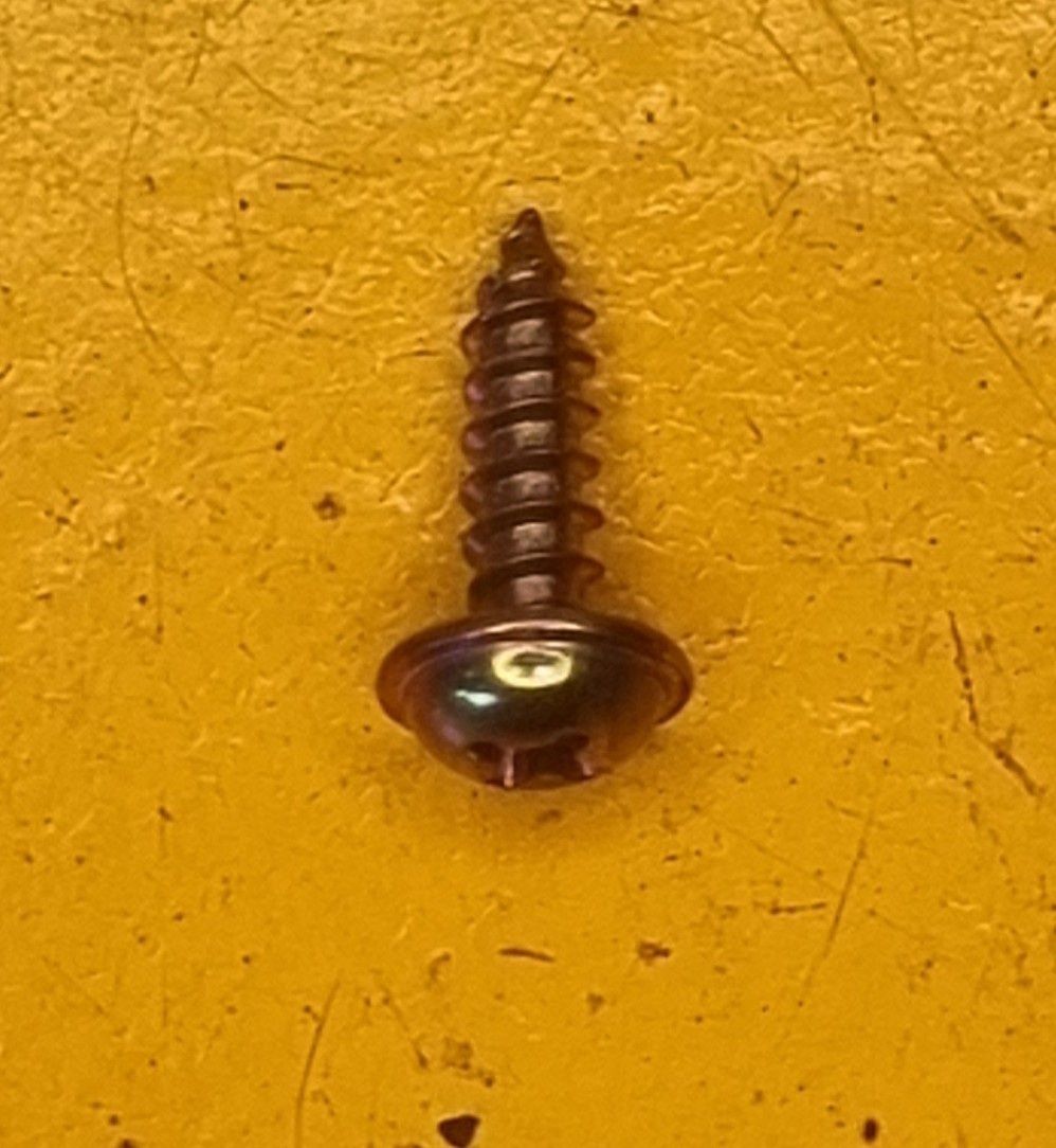 SCREW 6GX1/2 MUSHROOM HEAD YELLOW ZINC