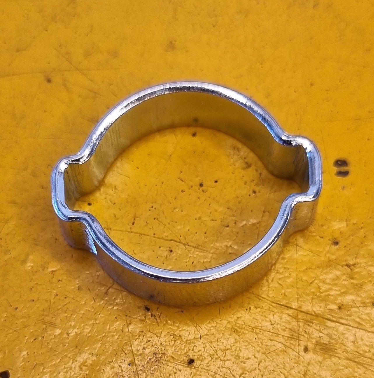 CLAMP DOUBLE EAR 17-20