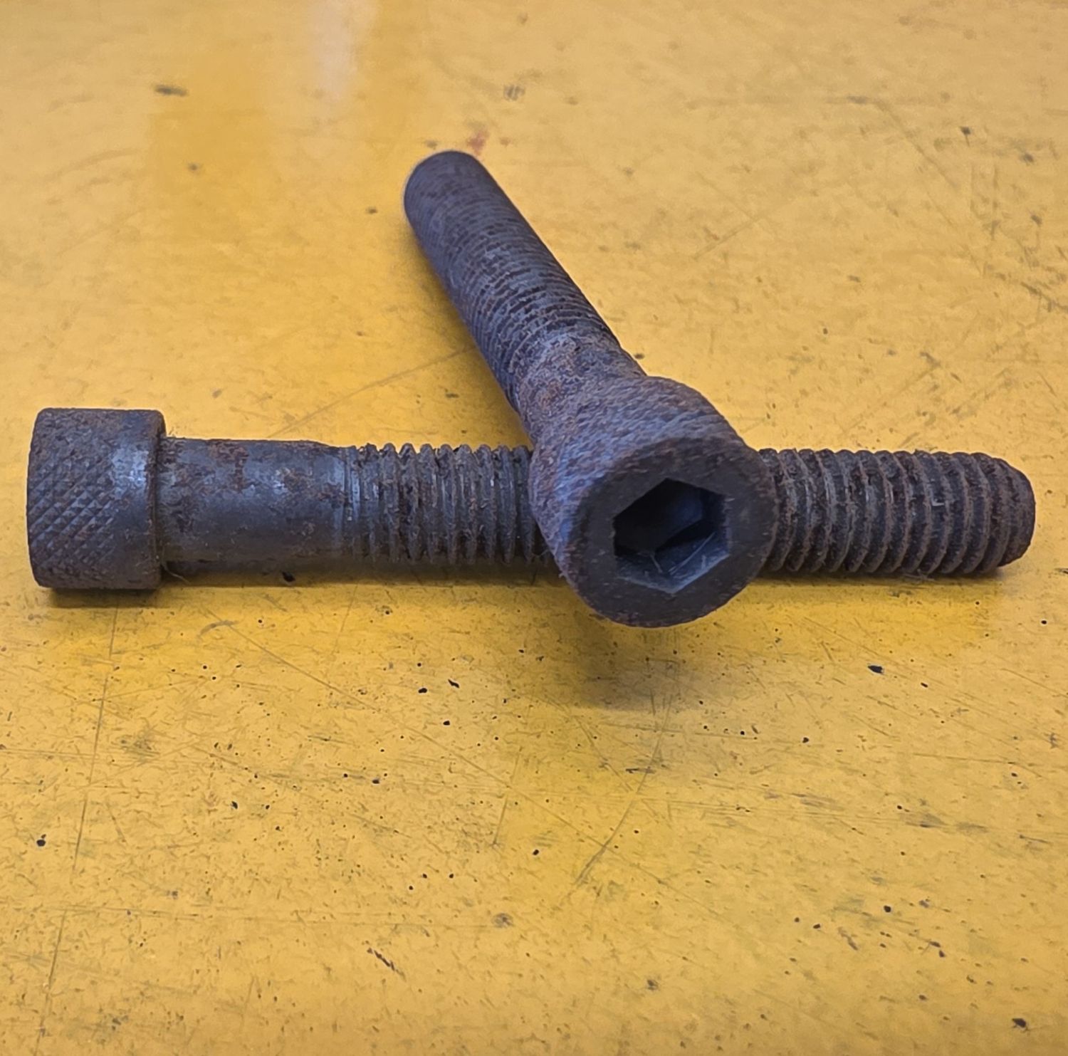 SOCKETHEAD CAPSCREW 1/4X1.3/4 BSF BLK