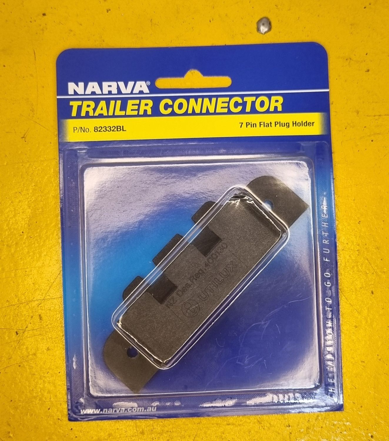 TRAILER  FLAT PLUG HOLDER 7 PIN