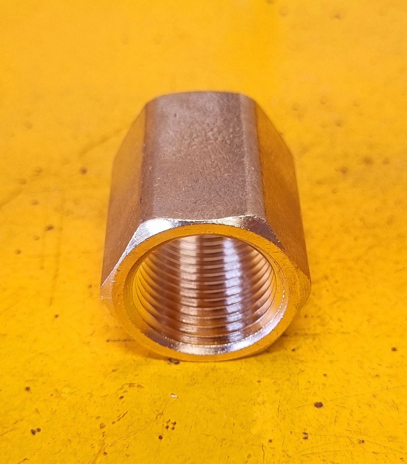 BRASS FEMALE HEX SOCKET 1/8 BSP