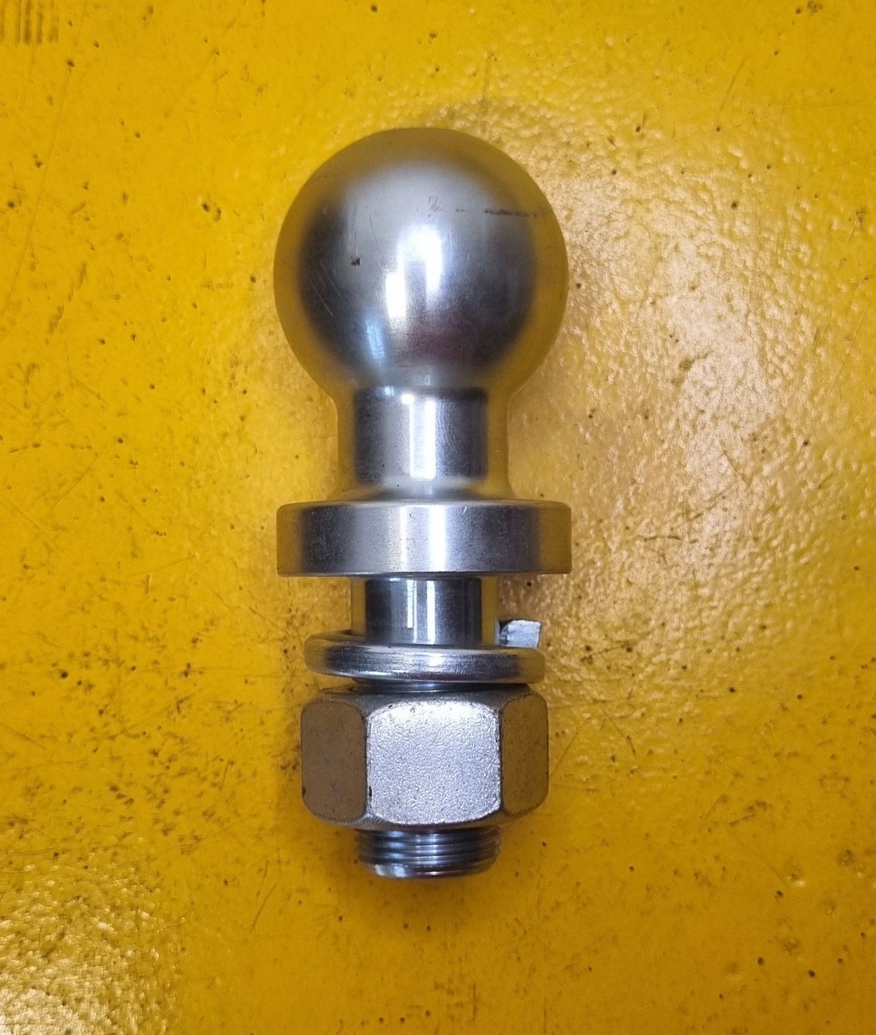 TOW BALL 1.7/8X1 INCH SHANK 3500KG