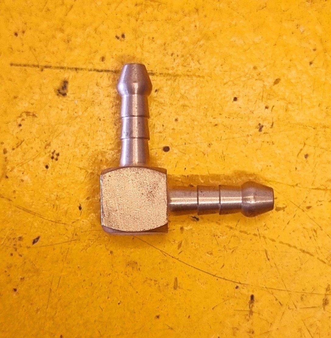 BRASS AIRLINE ELBOW 1/4 HOSE